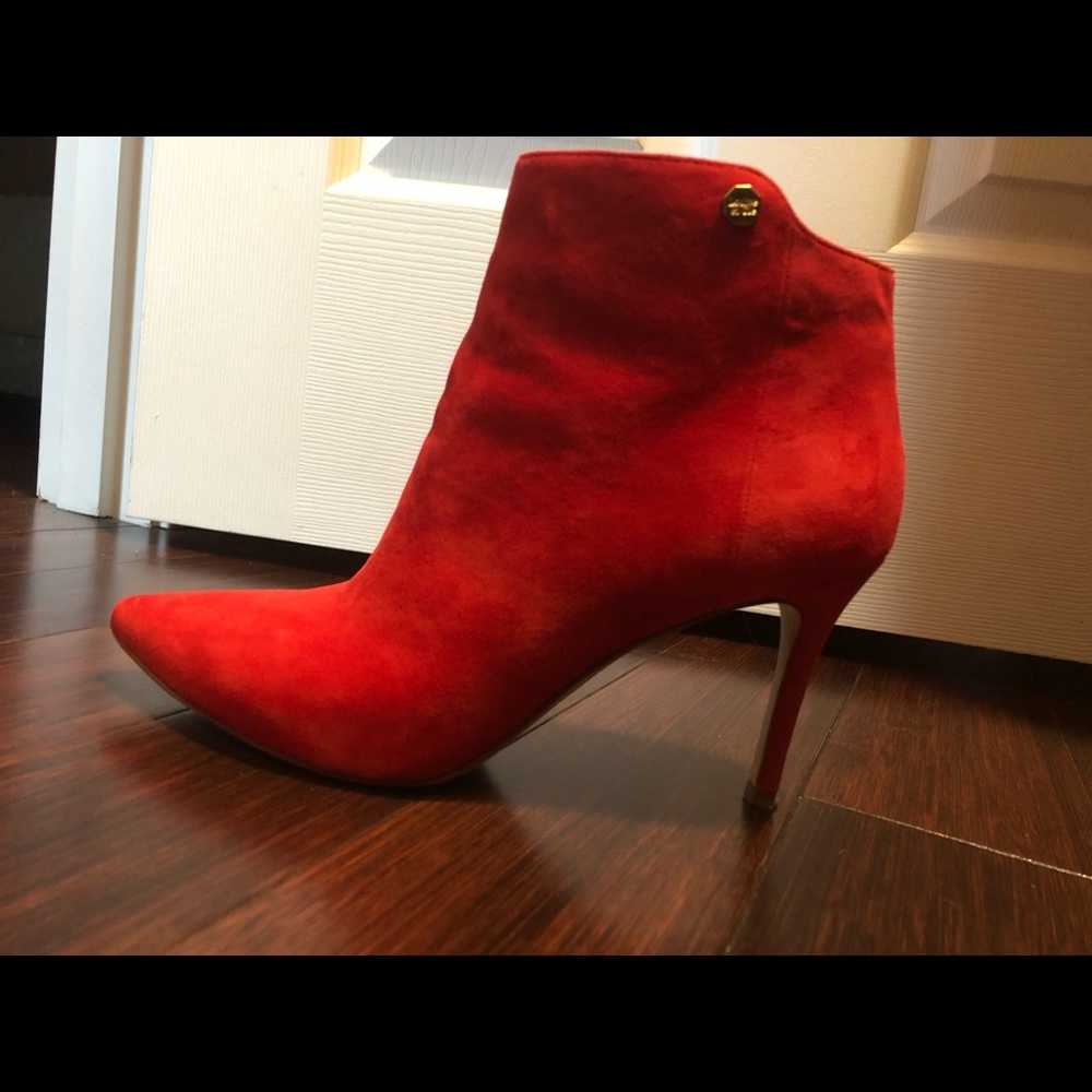 Louise et cie red suade booties with gold details - Picture 2 of 8